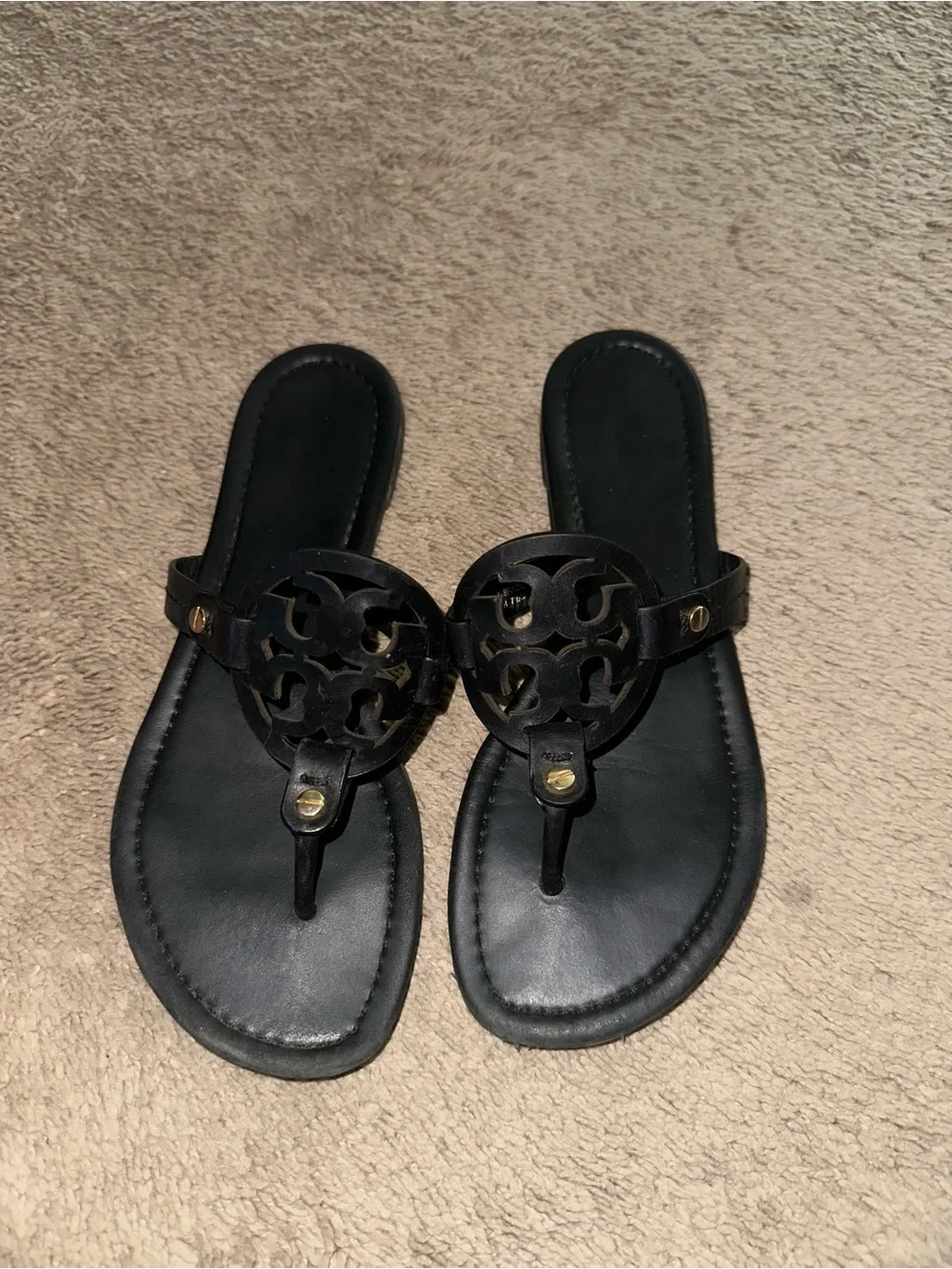 Black Women's Cutout Thong Sandals